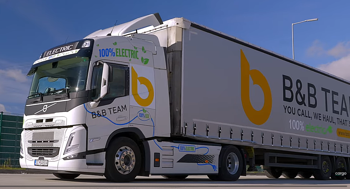 THE AUTOMOTIVE LOGISTICS PROVIDER 